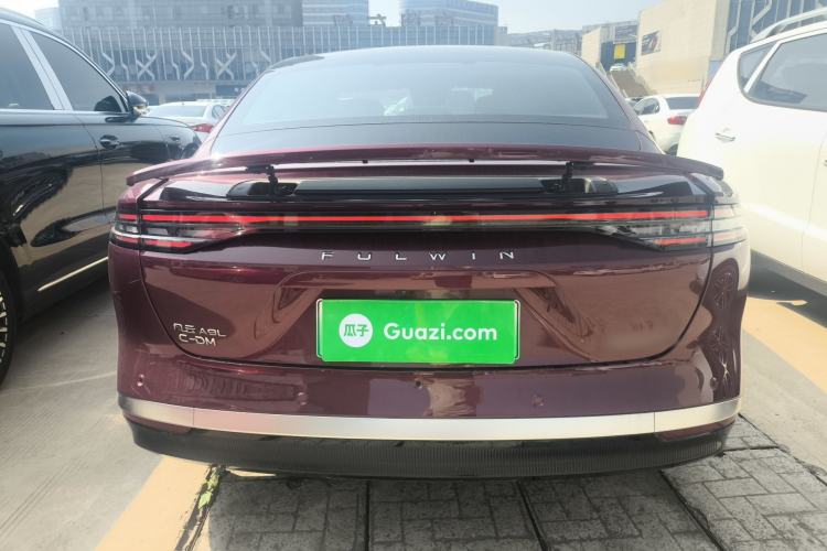 Used Chery Fengyun Fulwin A9L 2025 Model, Four-Wheel Drive High-Energy Peak Edition Rear