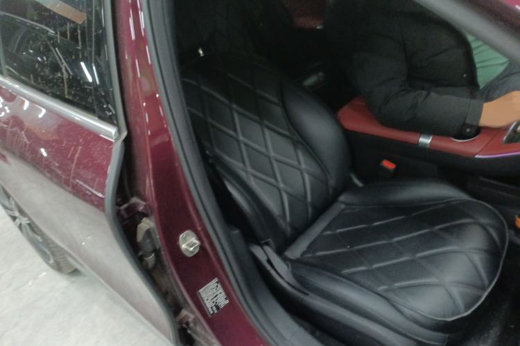 Used Chery Fengyun Fulwin A9L 2025 Model, Four-Wheel Drive High-Energy Peak Edition Right Front Seat