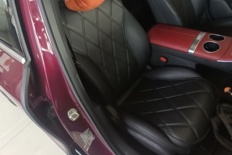 Used Chery Fengyun Fulwin A9L 2025 Model, Four-Wheel Drive High-Energy Peak Edition Right Front Seat