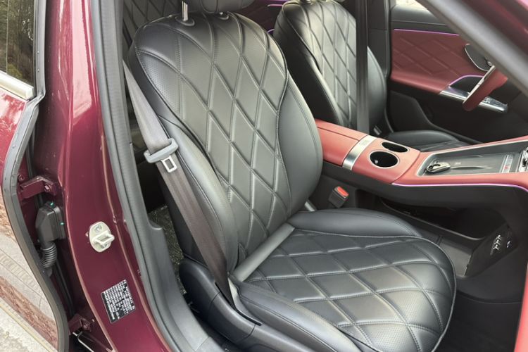 Used Chery Fengyun Fulwin A9L 2025 Model, Four-Wheel Drive High-Energy Peak Edition Right Front Seat