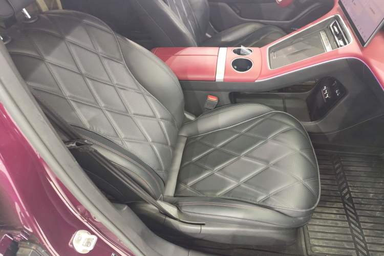 Used Chery Fengyun Fulwin A9L 2025 Model, Four-Wheel Drive High-Energy Peak Edition Right Front Seat