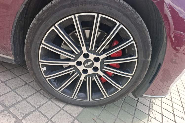Used Chery Fengyun Fulwin A9L 2025 Model, Four-Wheel Drive High-Energy Peak Edition Right Front Wheel Hub