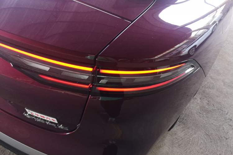 Used Chery Fengyun Fulwin A9L 2025 Model, Four-Wheel Drive High-Energy Peak Edition Right Rear Taillight