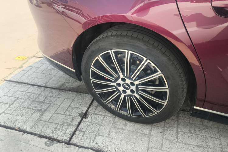 Used Chery Fengyun Fulwin A9L 2025 Model, Four-Wheel Drive High-Energy Peak Edition Right Rear Wheel Hub