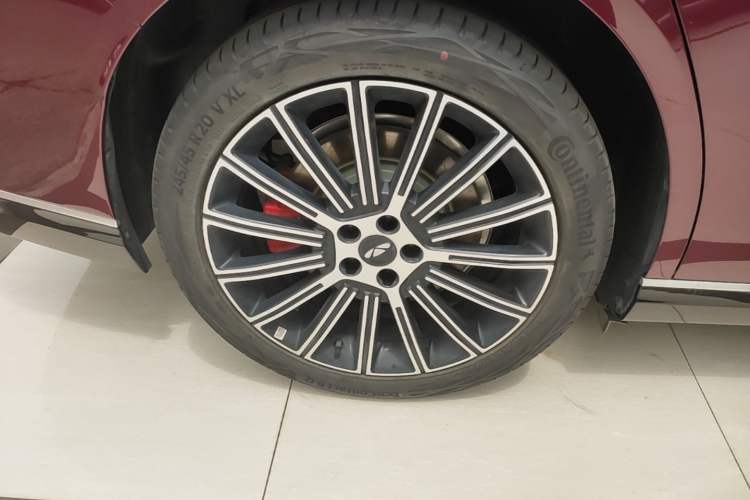 Used Chery Fengyun Fulwin A9L 2025 Model, Four-Wheel Drive High-Energy Peak Edition Right Rear Wheel Hub