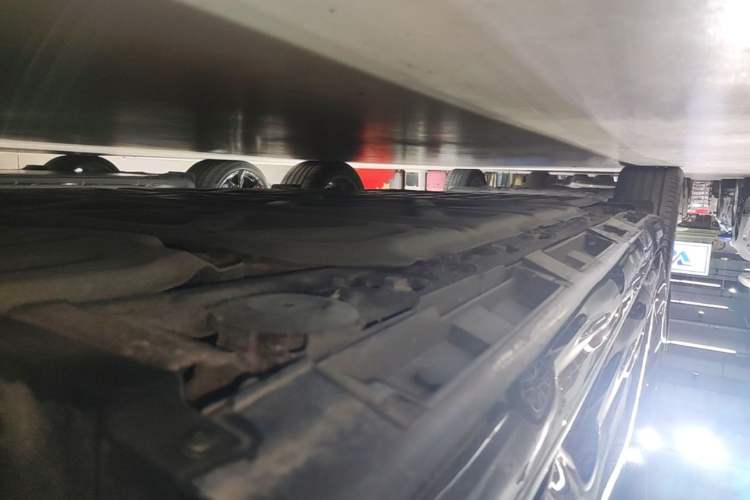 Used Chery Fengyun Fulwin A9L 2025 Model, 260 Ultra-Long Range Prestige Edition Right Side Sill
