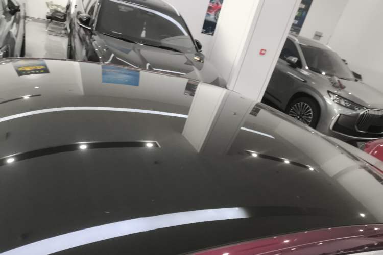 Used Chery Fengyun Fulwin A9L 2025 Model, Four-Wheel Drive High-Energy Peak Edition Roof