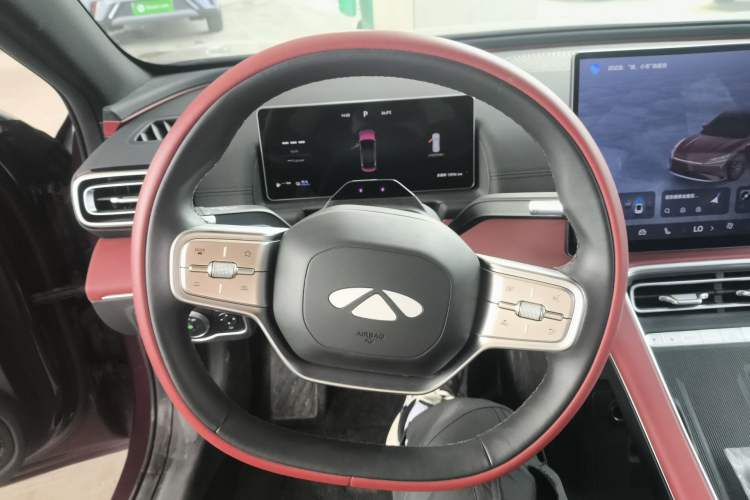 Used Chery Fengyun Fulwin A9L 2025 Model, Four-Wheel Drive High-Energy Peak Edition Steering Wheel