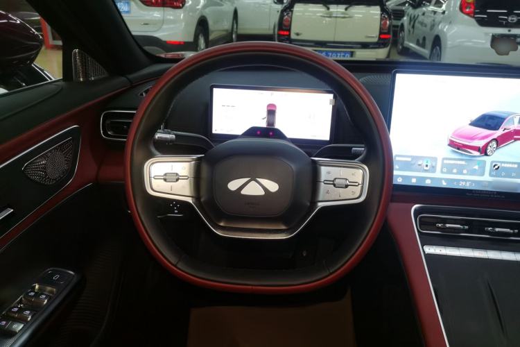 Used Chery Fengyun Fulwin A9L 2025 Model, Four-Wheel Drive High-Energy Peak Edition Steering Wheel
