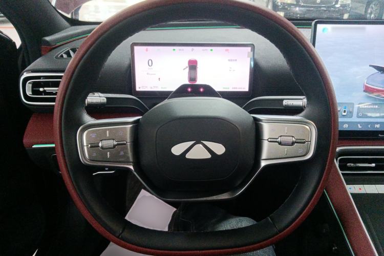 Used Chery Fengyun Fulwin A9L 2025 Model, Four-Wheel Drive High-Energy Peak Edition Steering Wheel