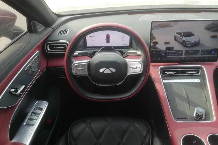 Used Chery Fengyun Fulwin A9L 2025 Model, Four-Wheel Drive High-Energy Peak Edition Steering Wheel