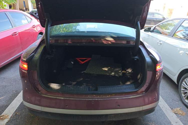 Used Chery Fengyun Fulwin A9L 2025 Model, Four-Wheel Drive High-Energy Peak Edition Trunk