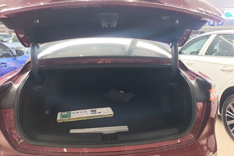 Used Chery Fengyun Fulwin A9L 2025 Model, Four-Wheel Drive High-Energy Peak Edition Trunk