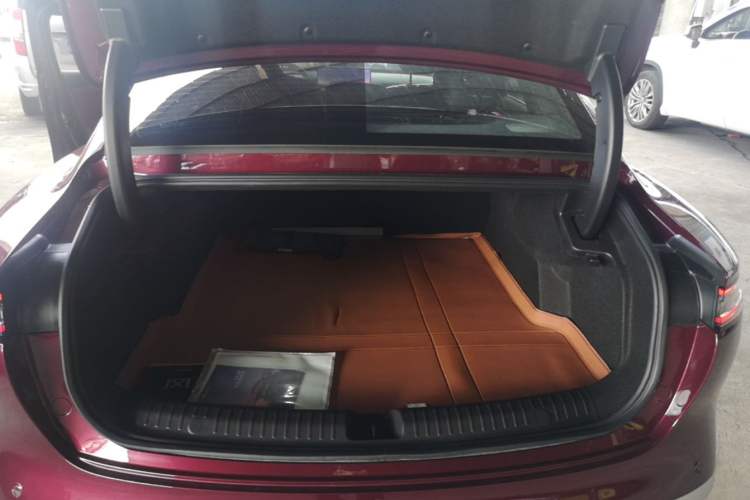 Used Chery Fengyun Fulwin A9L 2025 Model, Four-Wheel Drive High-Energy Peak Edition Trunk