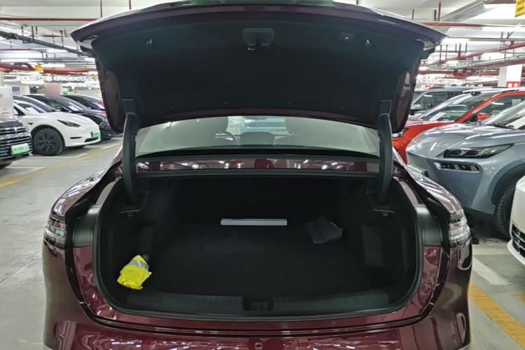 Used Chery Fengyun Fulwin A9L 2025 Model, Four-Wheel Drive High-Energy Peak Edition Trunk