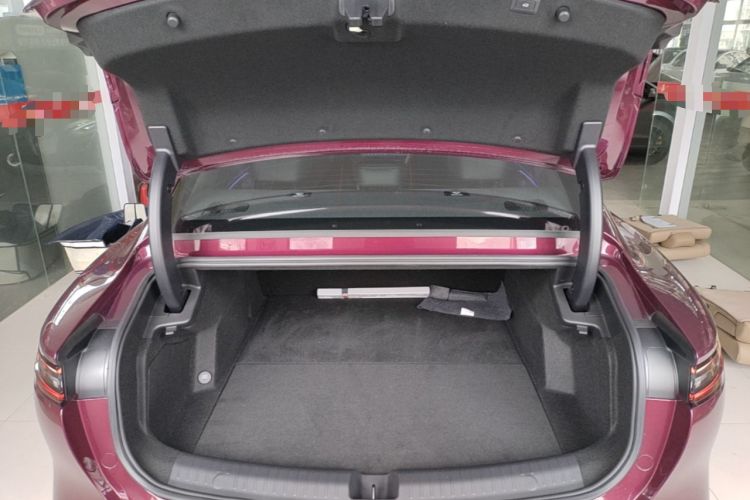 Used Chery Fengyun Fulwin A9L 2025 Model, Four-Wheel Drive High-Energy Peak Edition Trunk