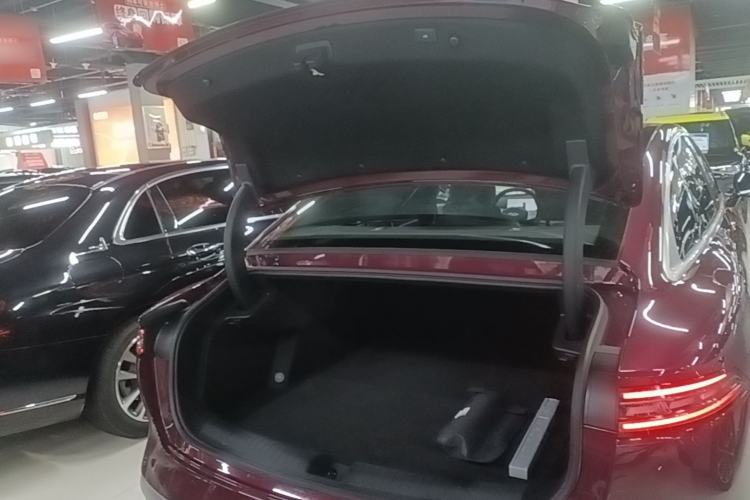 Used Chery Fengyun Fulwin A9L 2025 Model, Four-Wheel Drive High-Energy Peak Edition Trunk