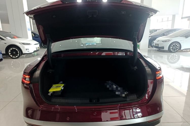 Used Chery Fengyun Fulwin A9L 2025 Model, Four-Wheel Drive High-Energy Peak Edition Trunk