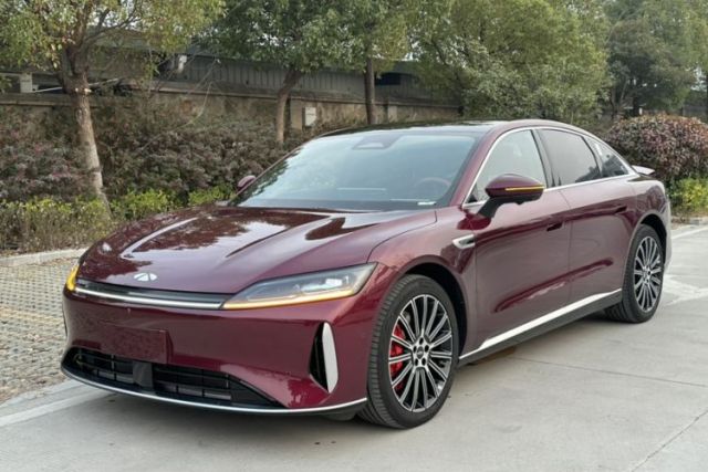 Used Chery Fengyun Fulwin A9L 2025 Model, Four-Wheel Drive High-Energy Peak Edition