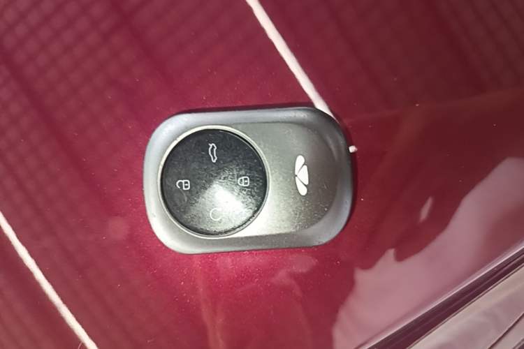 Used Chery Fengyun Fulwin A9L 2025 Model, Four-Wheel Drive High-Energy Peak Edition Vehicle Key