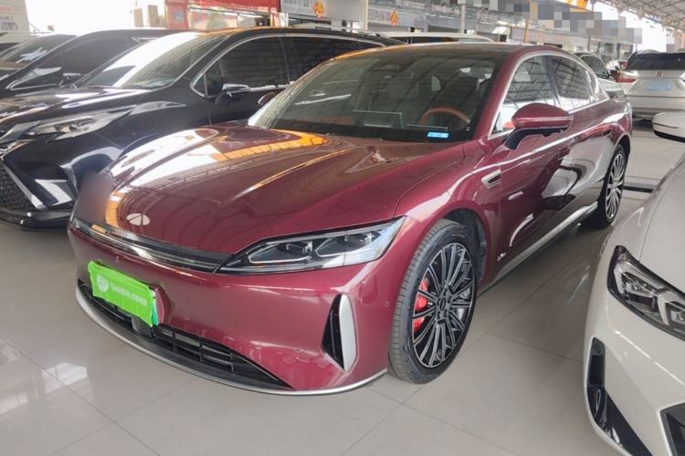 Chery Fengyun Fulwin A9L 2025 Model, Four-Wheel Drive High-Energy Peak Edition