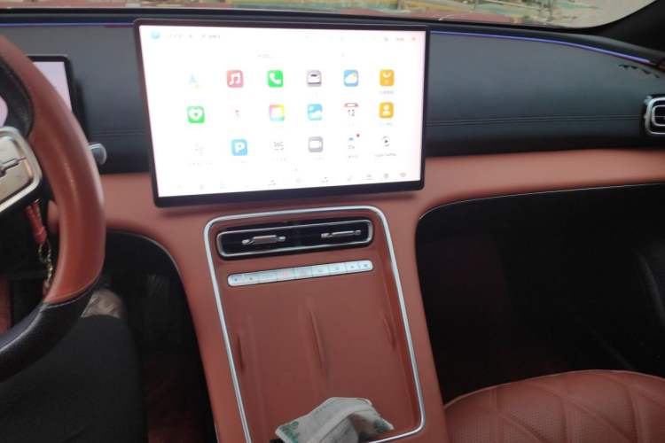 Used Chery Fengyun Fulwin A9L 2025 Model, 260 Ultra-Long Range Prestige Edition Audio And AC Panel