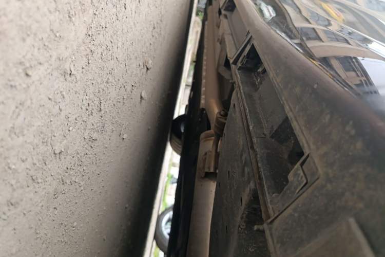 Used Chery Fengyun Fulwin A9L 2025 Model, 260 Boya Luxury Edition Chassis Rear Left