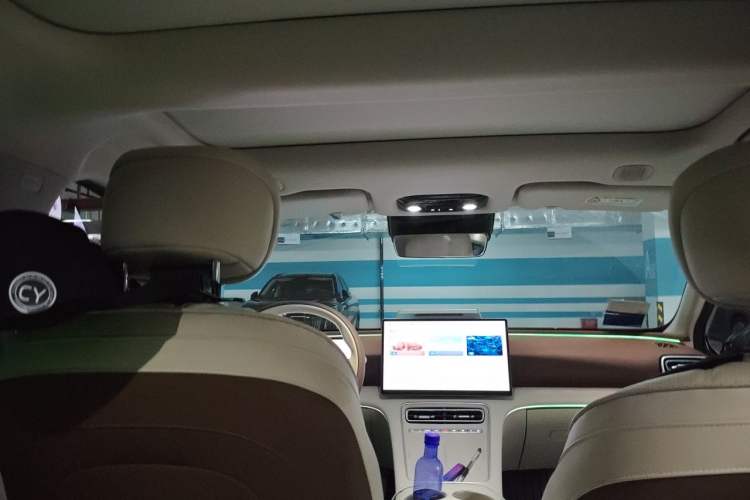 Used Chery Fengyun Fulwin A9L 2025 Model, Four-Wheel Drive High-Energy Peak Edition Headliner