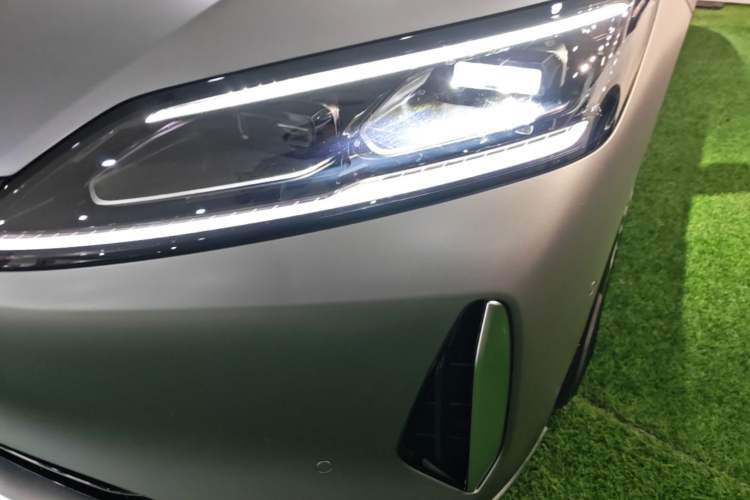 Used Chery Fengyun Fulwin A9L 2025 Model, 260 Ultra-Long Range Prestige Edition Left Front Headlight