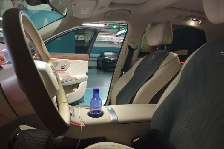 Used Chery Fengyun Fulwin A9L 2025 Model, Four-Wheel Drive High-Energy Peak Edition Left Front Seat
