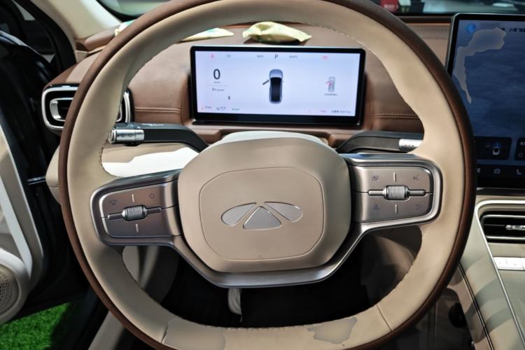 Used Chery Fengyun Fulwin A9L 2025 Model, 260 Ultra-Long Range Prestige Edition Steering Wheel