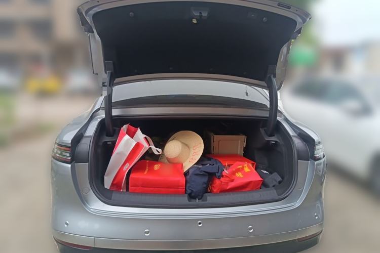 Used Chery Fengyun Fulwin A9L 2025 Model, 260 Boya Luxury Edition Trunk