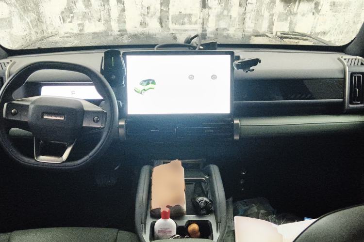 Used Chery Fengyun Fulwin X3 2025 Model 520 Zhishang Edition Center Console