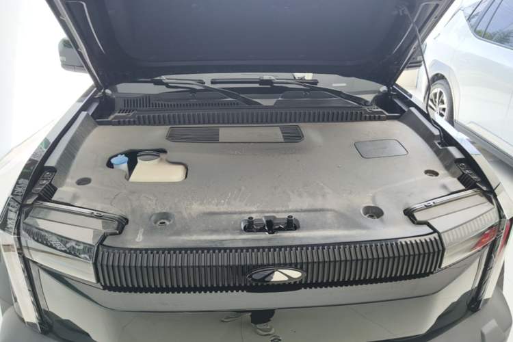 Used Chery Fengyun Fulwin X3 2025 Model 401 Zhi Shang Edition Engine Bay
