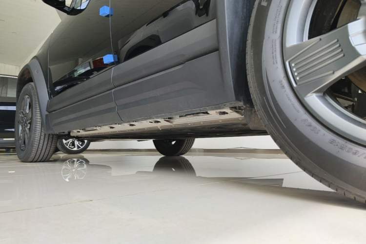 Used Chery Fengyun Fulwin X3 2025 Model 401 Zhi Shang Edition Left Side Sill