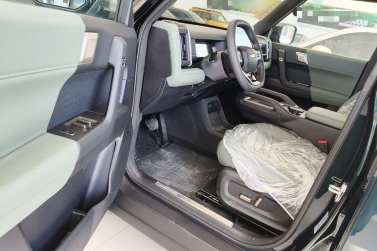 Used Chery Fengyun Fulwin X3 2025 Model 401 Zhi Shang Edition Driver Seat