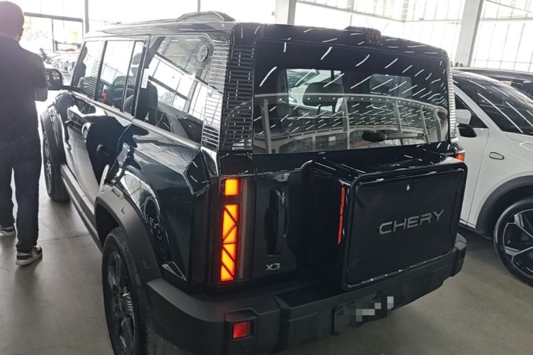 Used Chery Fengyun Fulwin X3 2025 Model 401 Ya Shang Edition Exterior 2