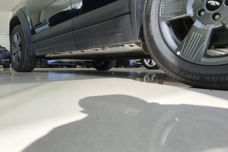 Used Chery Fengyun Fulwin X3 2025 Model 401 Zhi Shang Edition Left Side Sill