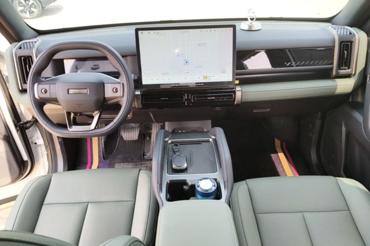 Used Chery Fengyun Fulwin X3 2025 Model 401 Ya Shang Edition Center Console