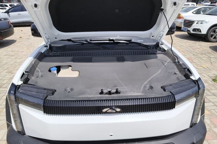 Used Chery Fengyun Fulwin X3 2025 Model 401 Ya Shang Edition Engine Bay