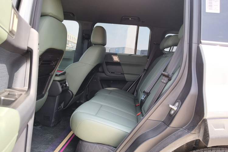 Used Chery Fengyun Fulwin X3 2025 Model 401 Ya Shang Edition Left Rear Seat
