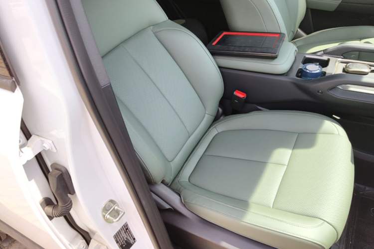 Used Chery Fengyun Fulwin X3 2025 Model 401 Ya Shang Edition Right Front Seat