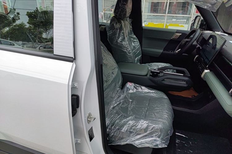 Used Chery Fengyun Fulwin X3 2025 Model 401 Zhi Shang Edition Right Front Seat