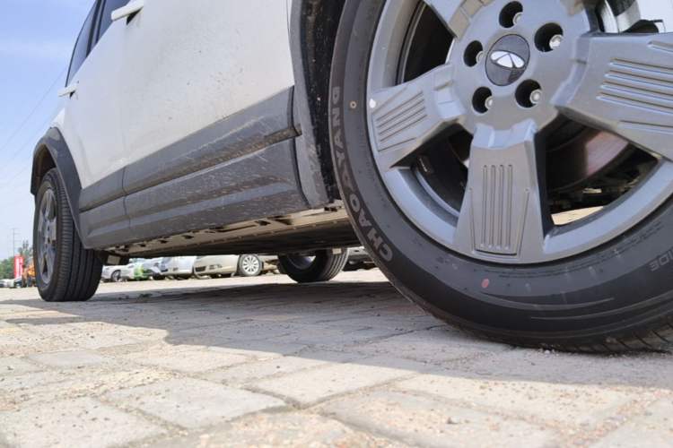 Used Chery Fengyun Fulwin X3 2025 Model 401 Ya Shang Edition Right Side Sill