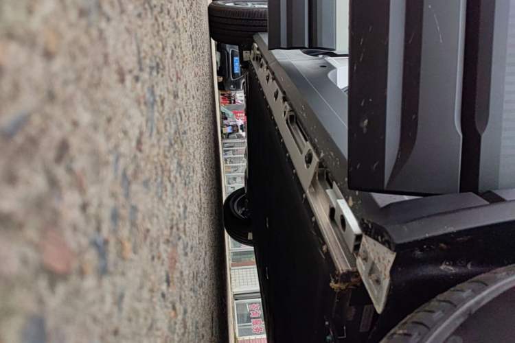 Used Chery Fengyun Fulwin X3 2025 Model 401 Zhi Shang Edition Right Side Sill