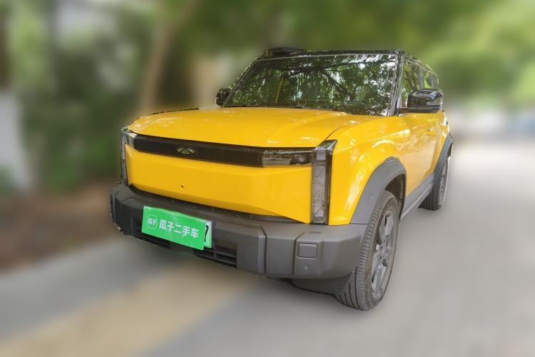 Used Chery Fengyun Fulwin X3 2025 Chery Fengyun X3, four-wheel drive, automatic transmission, 68 kWh battery Guazi used car, China used car export, Used car for sale, Used  cars, Cheapest cars for sale