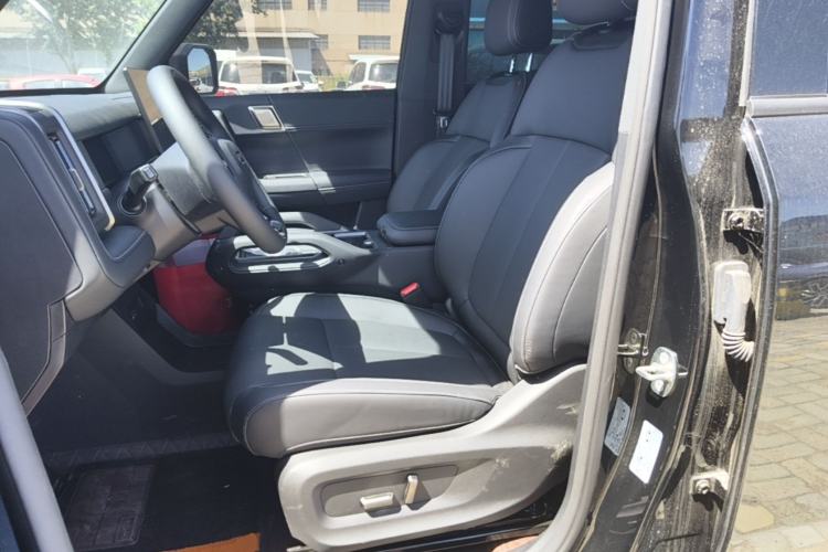 Used Chery Fengyun Fulwin X3 Plus 2025 Model 401 Two-Wheel Drive Smart Leading Edition Left Front Seat