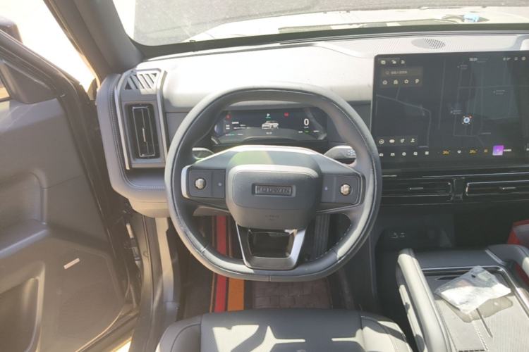 Used Chery Fengyun Fulwin X3 Plus 2025 Model 401 Two-Wheel Drive Smart Leading Edition Steering Wheel