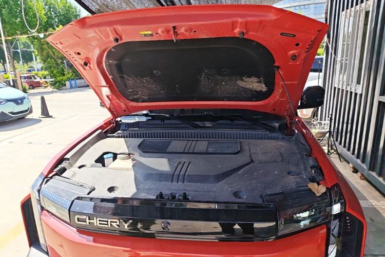 Used Chery Fengyun Fulwin X3 Plus 2025 Model 501 Four-Wheel Drive Smart Leading Edition Engine Bay