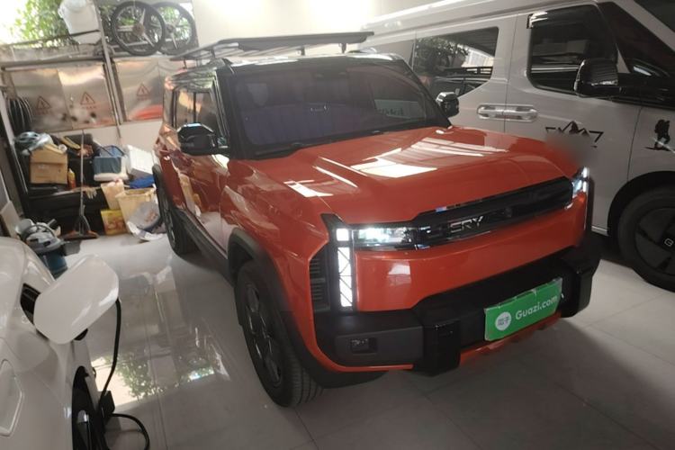 Used Chery Fengyun Fulwin X3 Plus 2025 Model 501 Four-Wheel Drive Smart Leading Edition Front Right 45 Deg